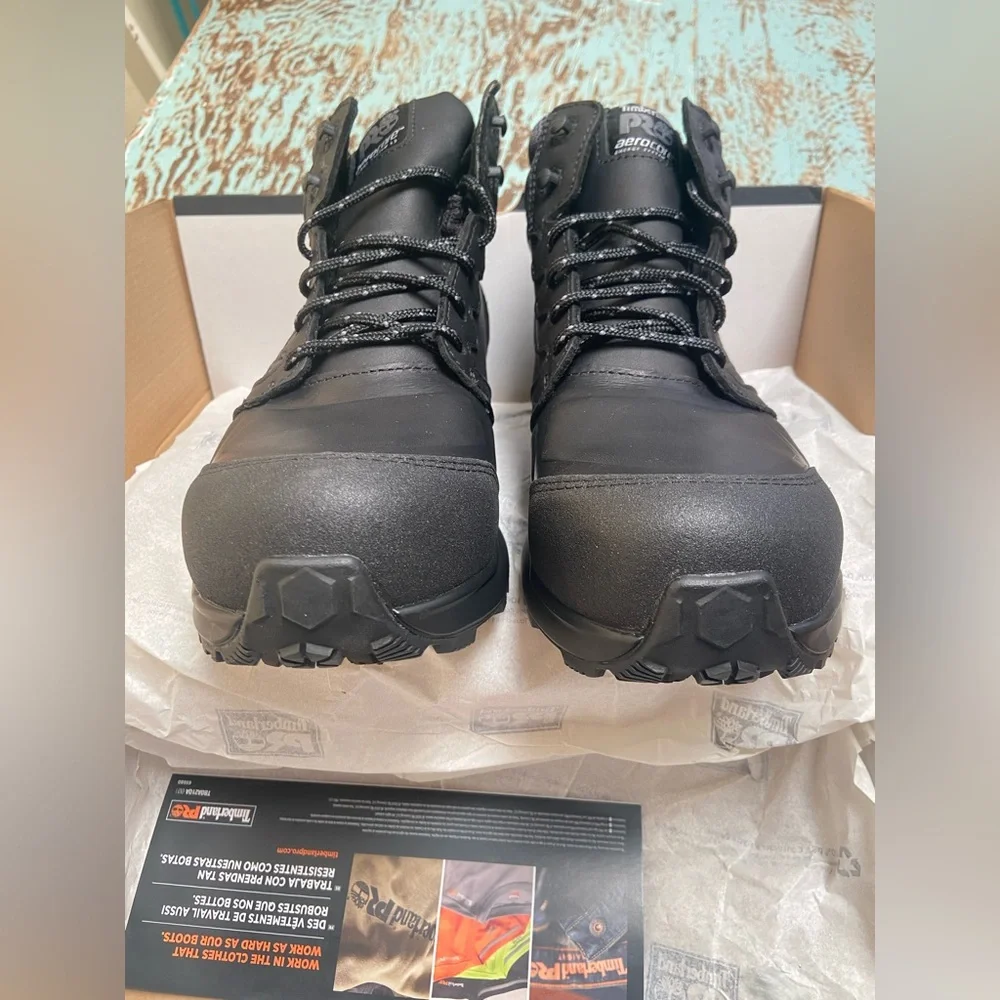 Timberland Reaxion Composite Toe Waterproof Work Sneaker Women 9.5/Men 7.5  NWT